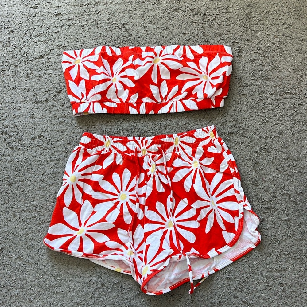 Forever 21 floral set!!